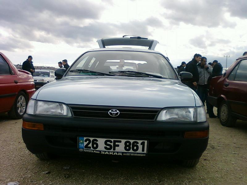 2000 Model toyota corolla